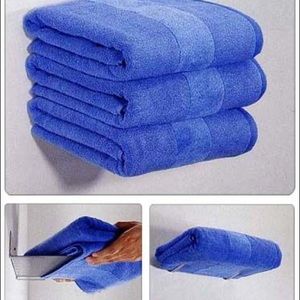 Umbra Conceal Invisible Towel Shelf